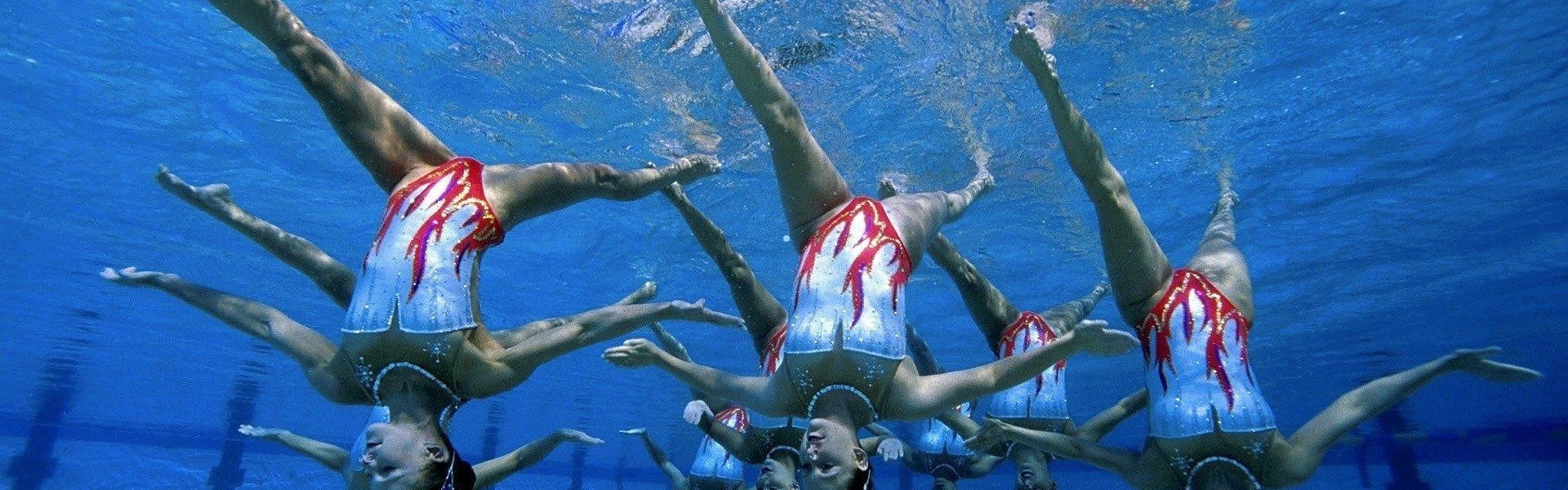 pg simulate_大莫与卢卡观战艾顿开拓者表现，赛场操作引发二人深度讨论