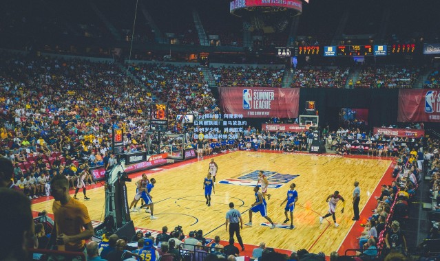 【pg模拟器】阿隆索帅位风雨飘摇！皇马紧急约谈44岁少帅，周末国家德比成最后救赎之战