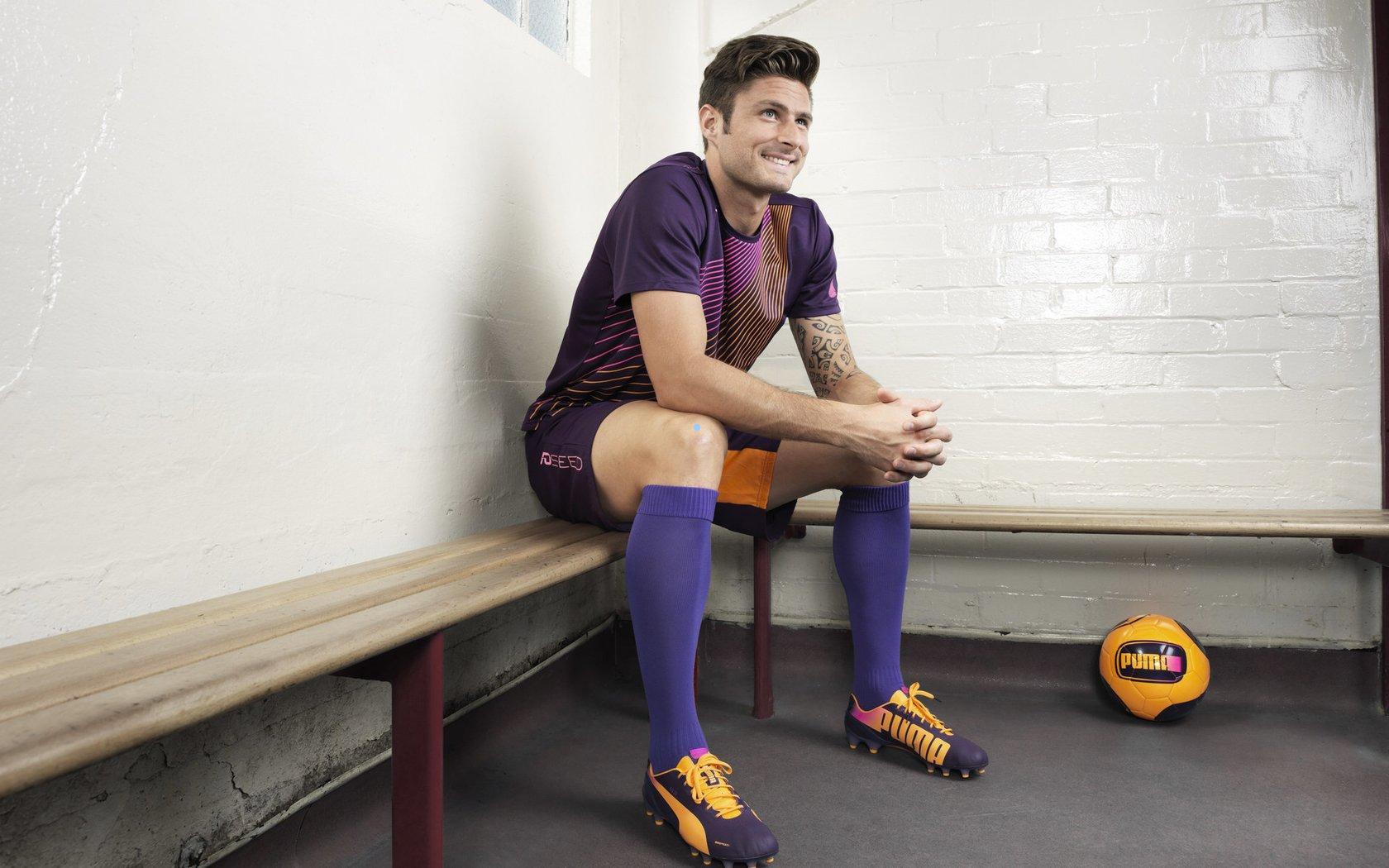 从边缘人到巨星,二轮秀领袖率垫底队击溃联盟榜首,库里式传奇拉开序幕